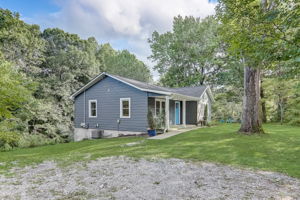 Upper Brush Creek Rd-001