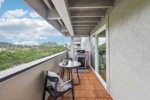 Via Casitas-S0910-038.jpg
