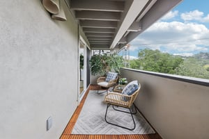 Via Casitas-S0910-039.jpg