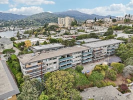 Via Casitas-S0910-049.jpg