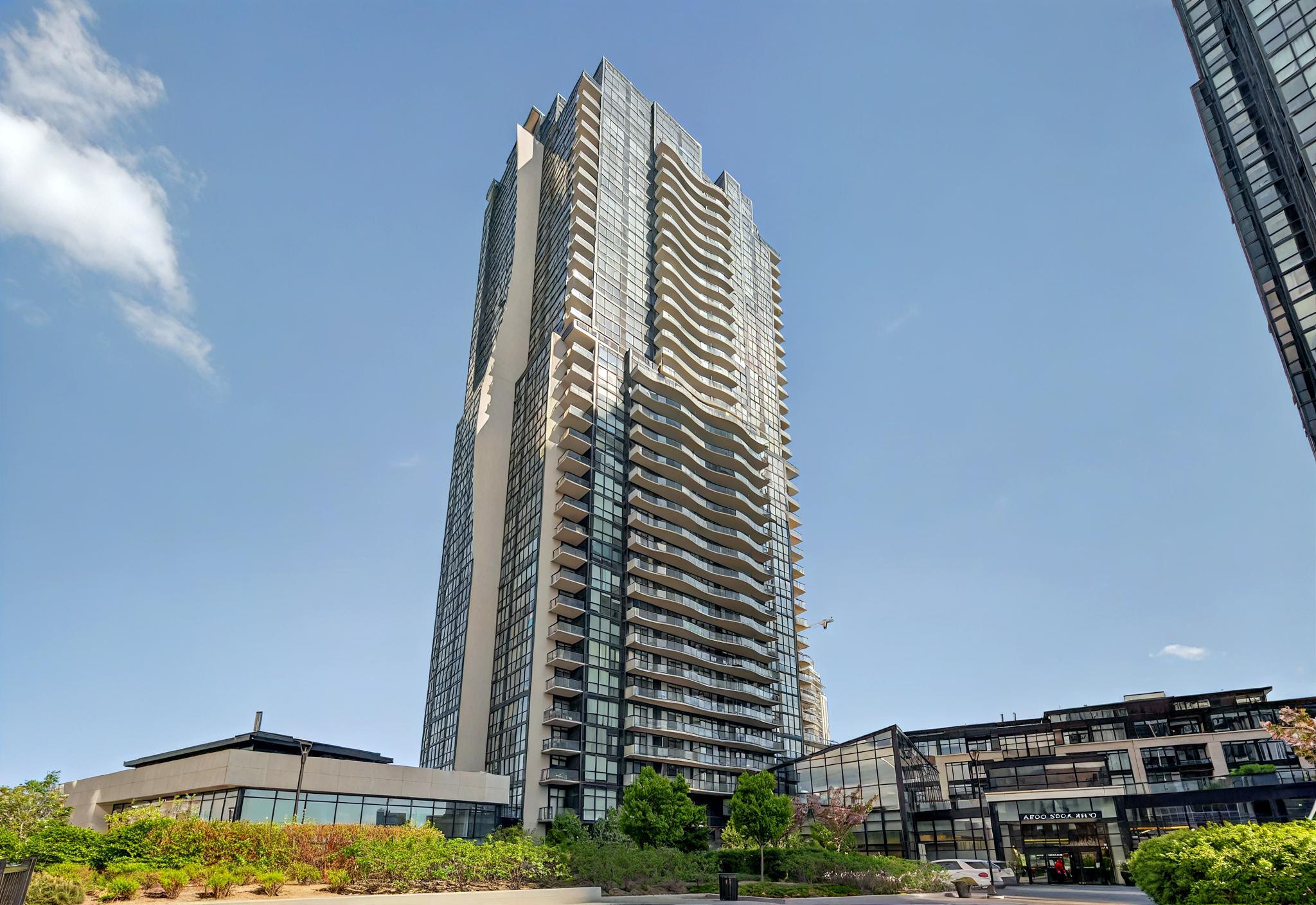 2900 Hwy 7 Unit 1407 Vaughan, ON L4K