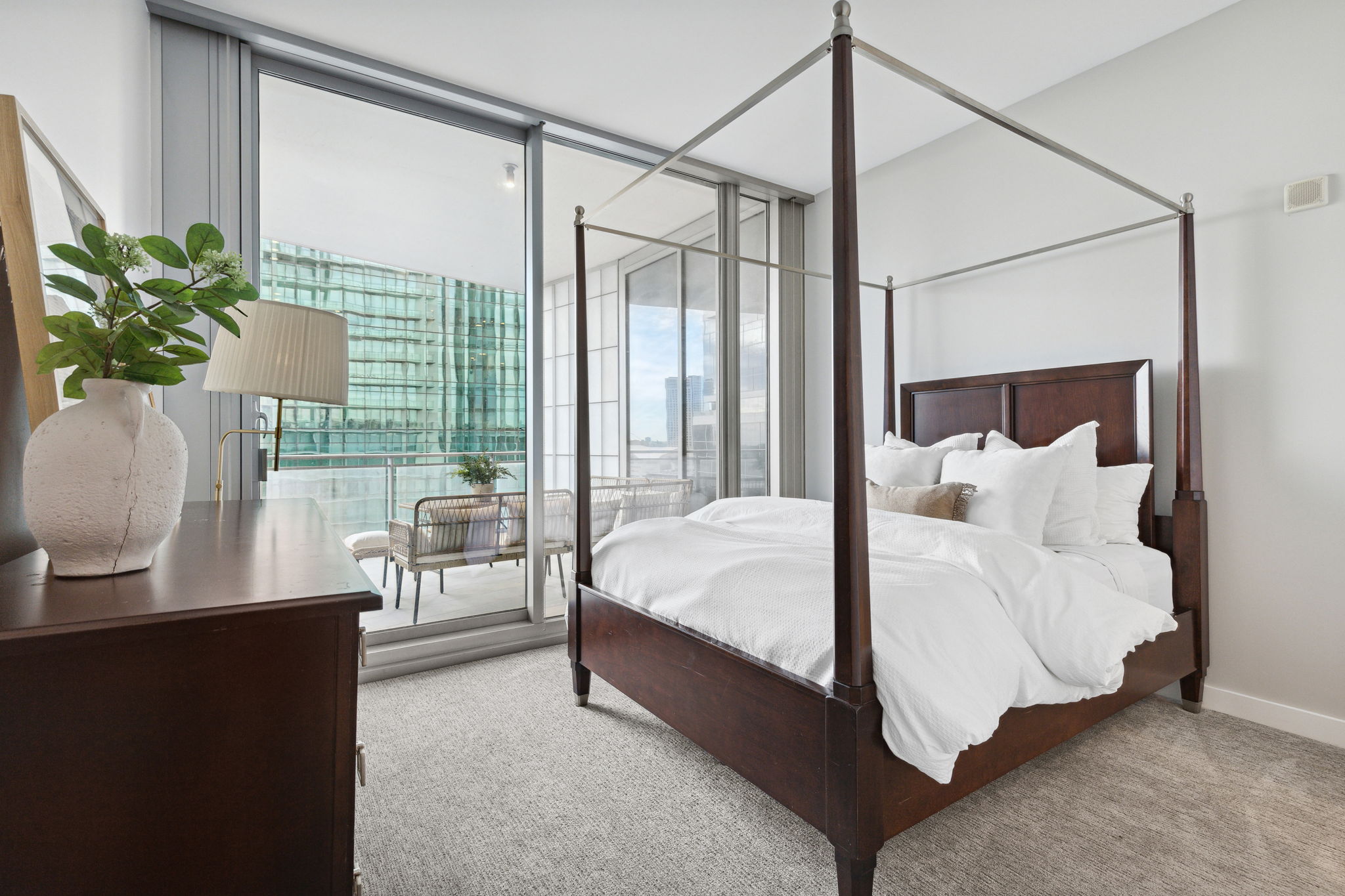 2900McKinnon_006