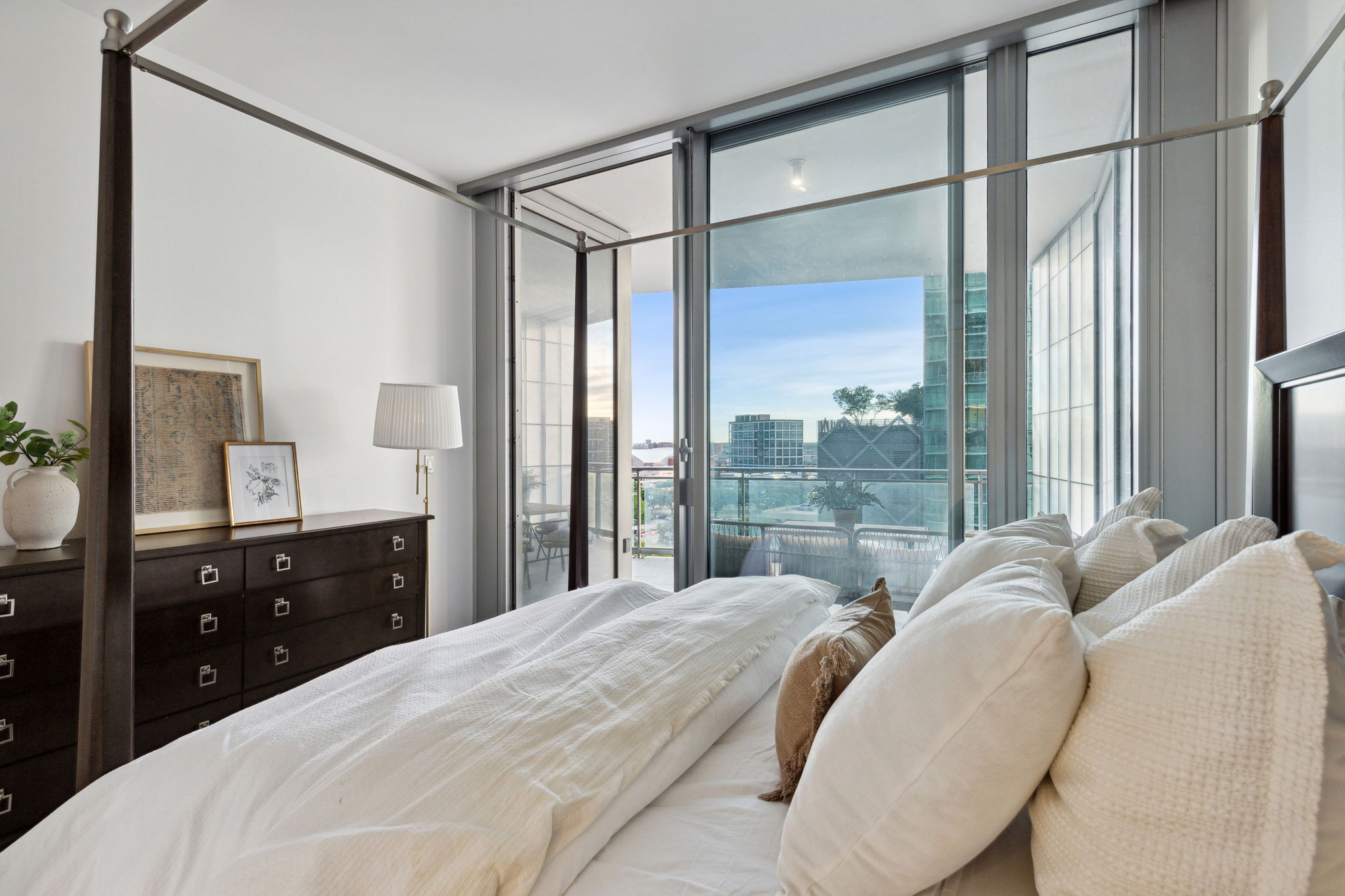 2900McKinnon_025