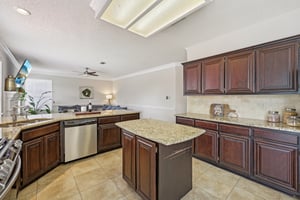 Redstone Dr-3004-016.jpg