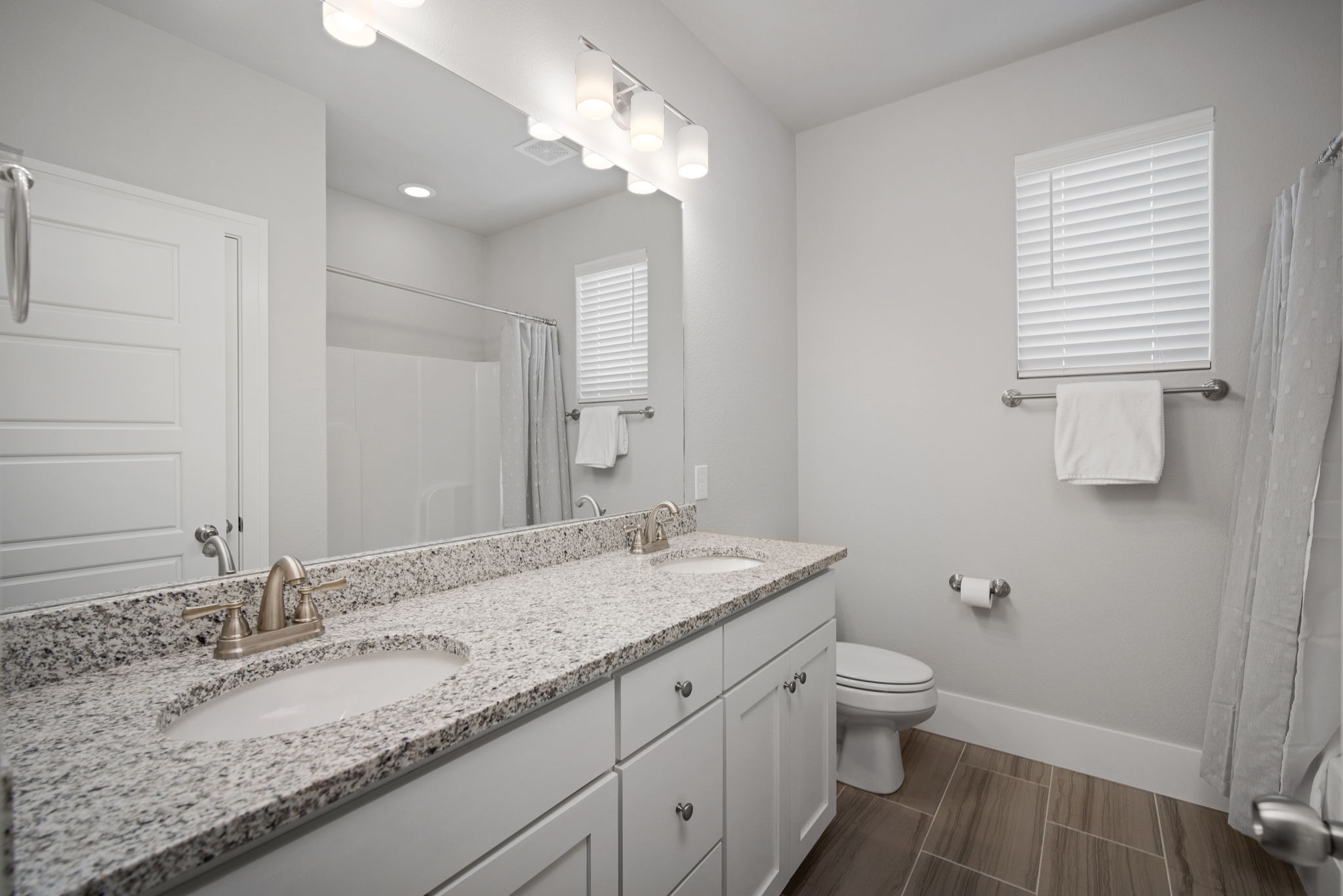 2900 SW Nottingham Ave, Bentonville, AR 72713, USA Photo 31
