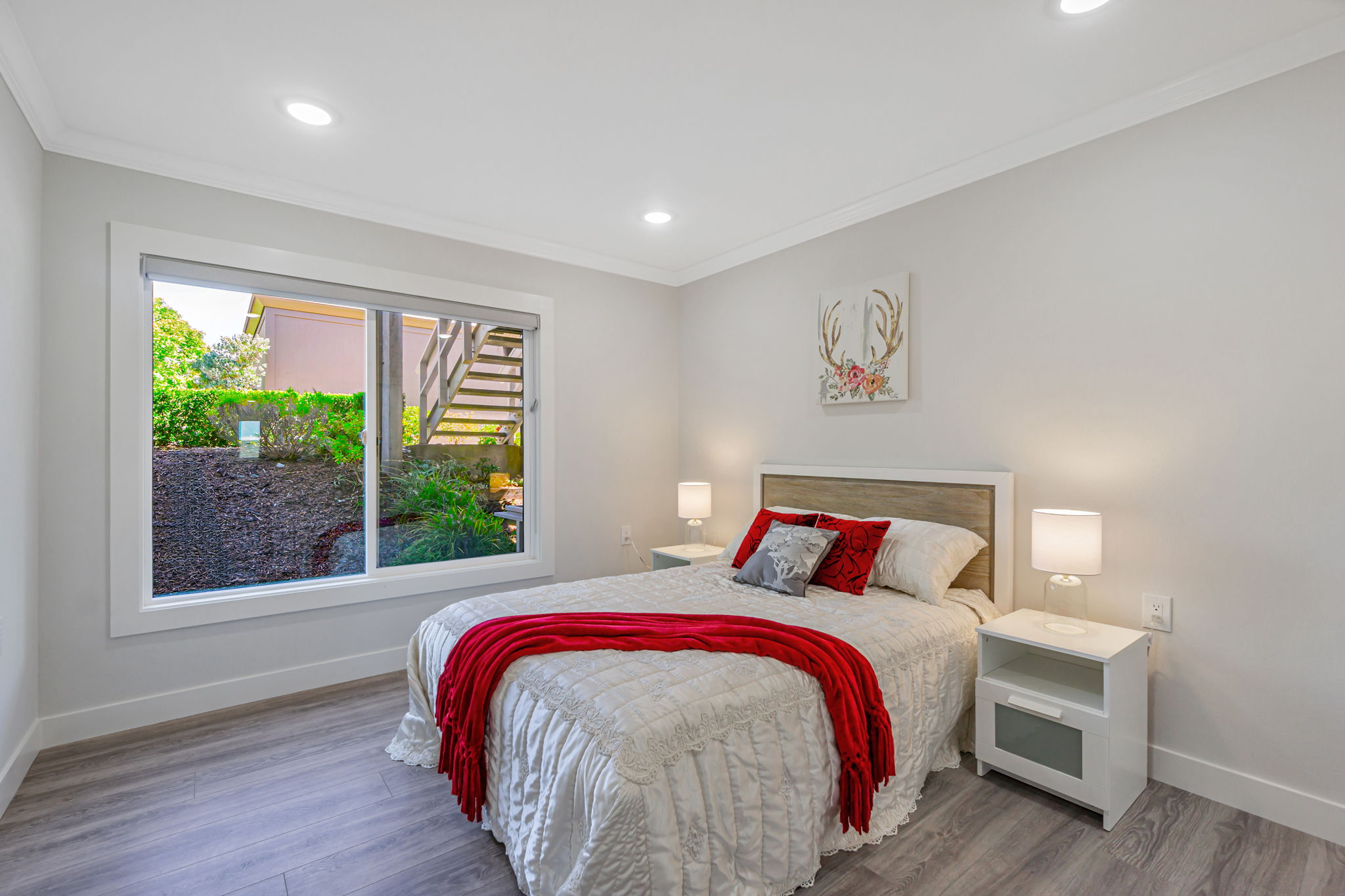 022_2900 Tice Creek Dr