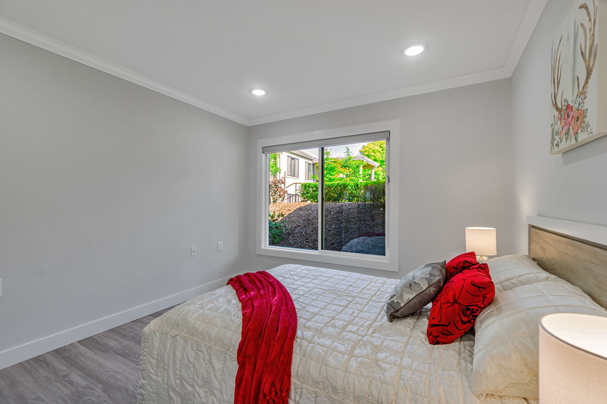 024_2900 Tice Creek Dr