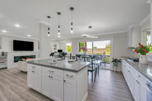 013_2900 Tice Creek Dr