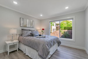 025_2900 Tice Creek Dr