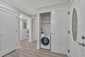 034_2900 Tice Creek Dr