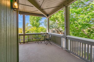 038_2900 Tice Creek Dr
