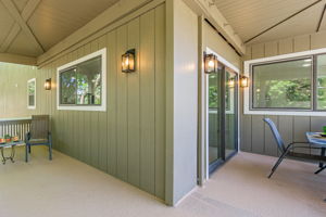 041_2900 Tice Creek Dr