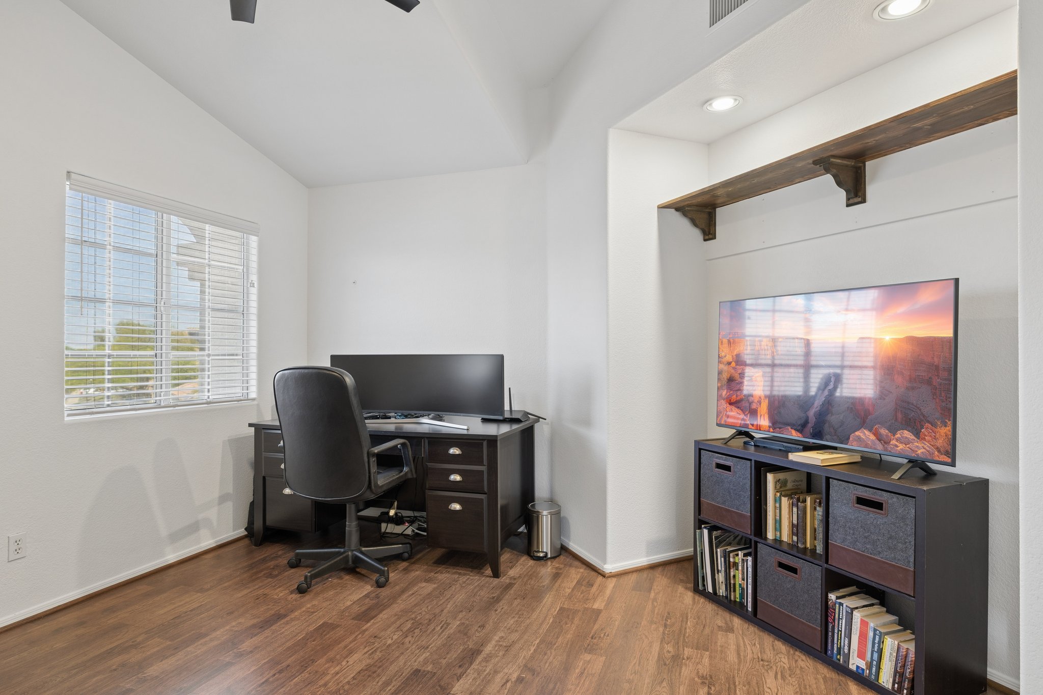 29007 N 45th Way - 013.jpg