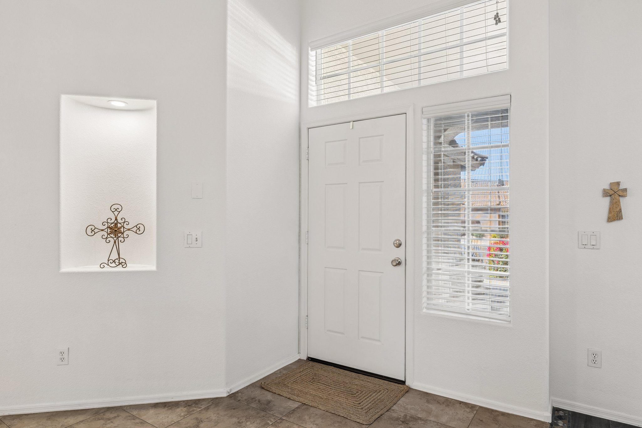 29007 N 45th Way - 036.jpg