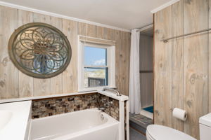 2901-NVDT-BR1-Private-Bath-V2