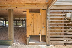 2901-NVDT-Outside-Shower