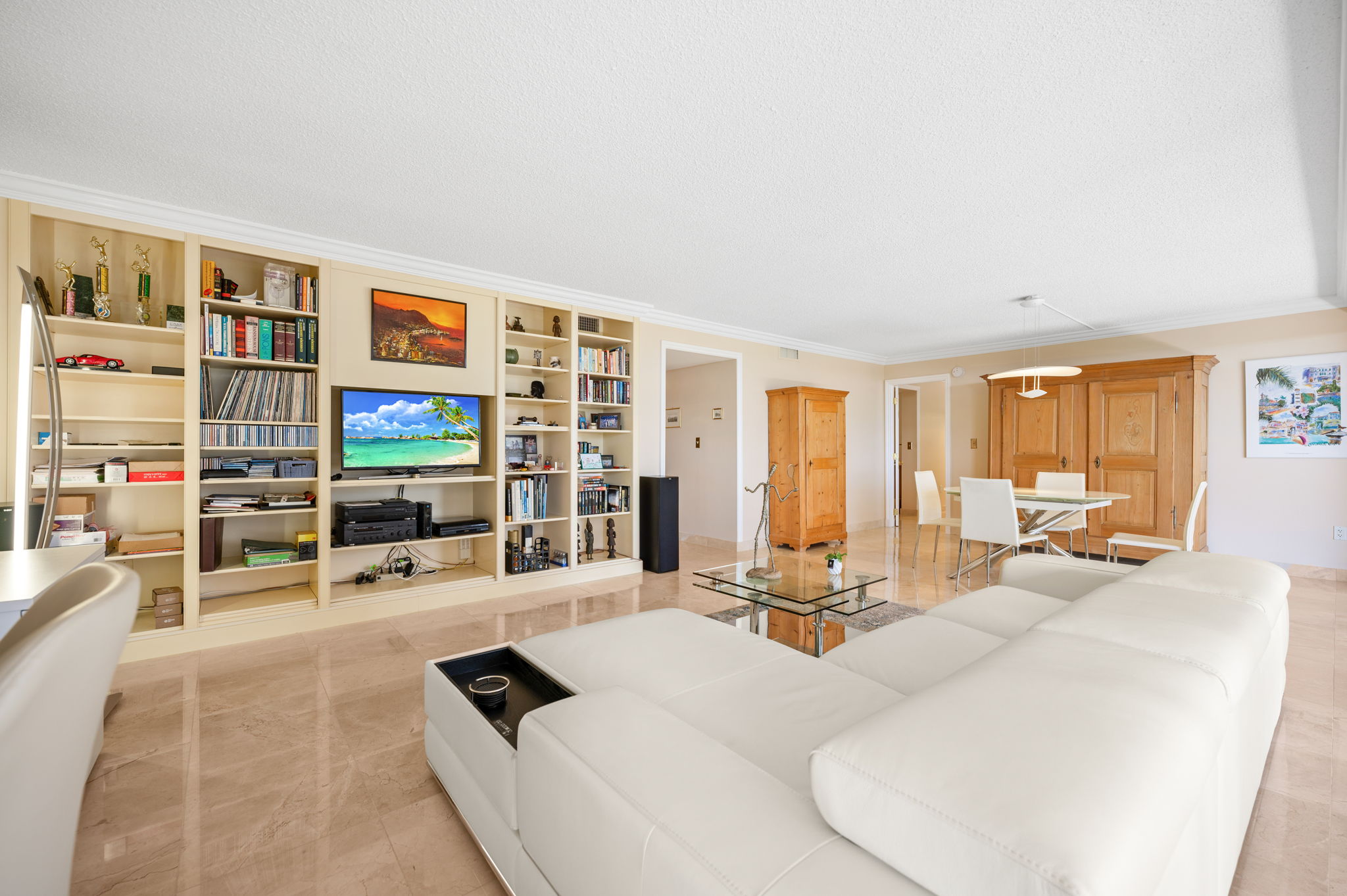 Main Living Area