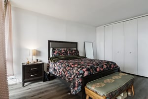 S Michigan Ave 505-S2703-020.jpg