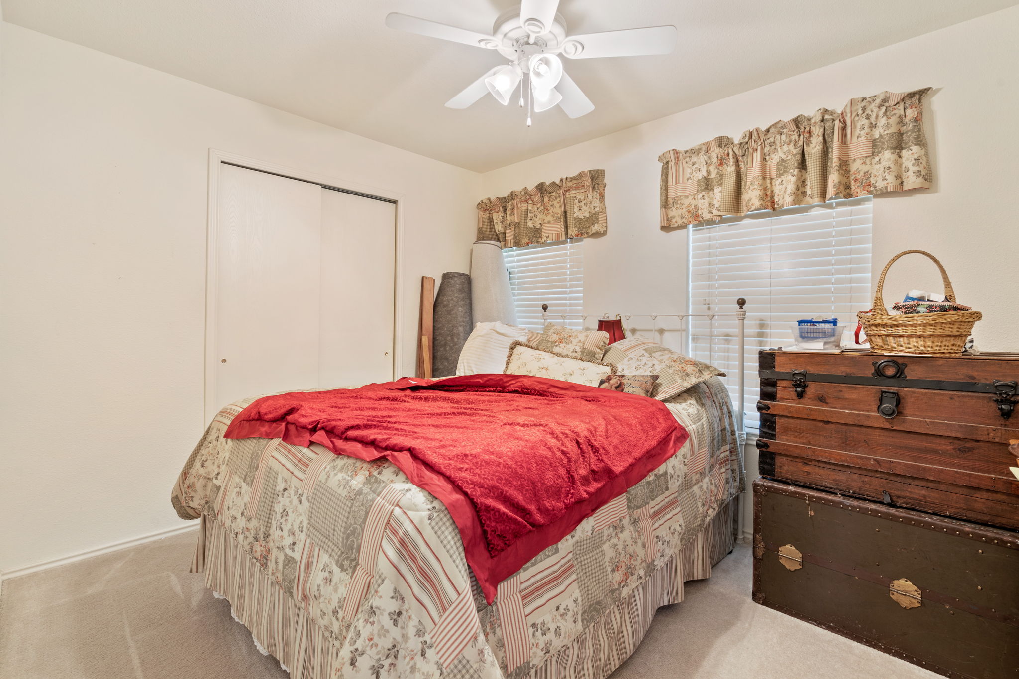  2901 Tyler Ln, Taylor, TX 76574, US Photo 28