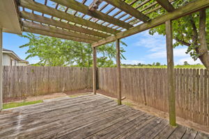  2901 Tyler Ln, Taylor, TX 76574, US Photo 35