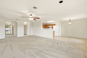  2901 Tyler Ln, Taylor, TX 76574, US Photo 8