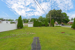 Photo 40