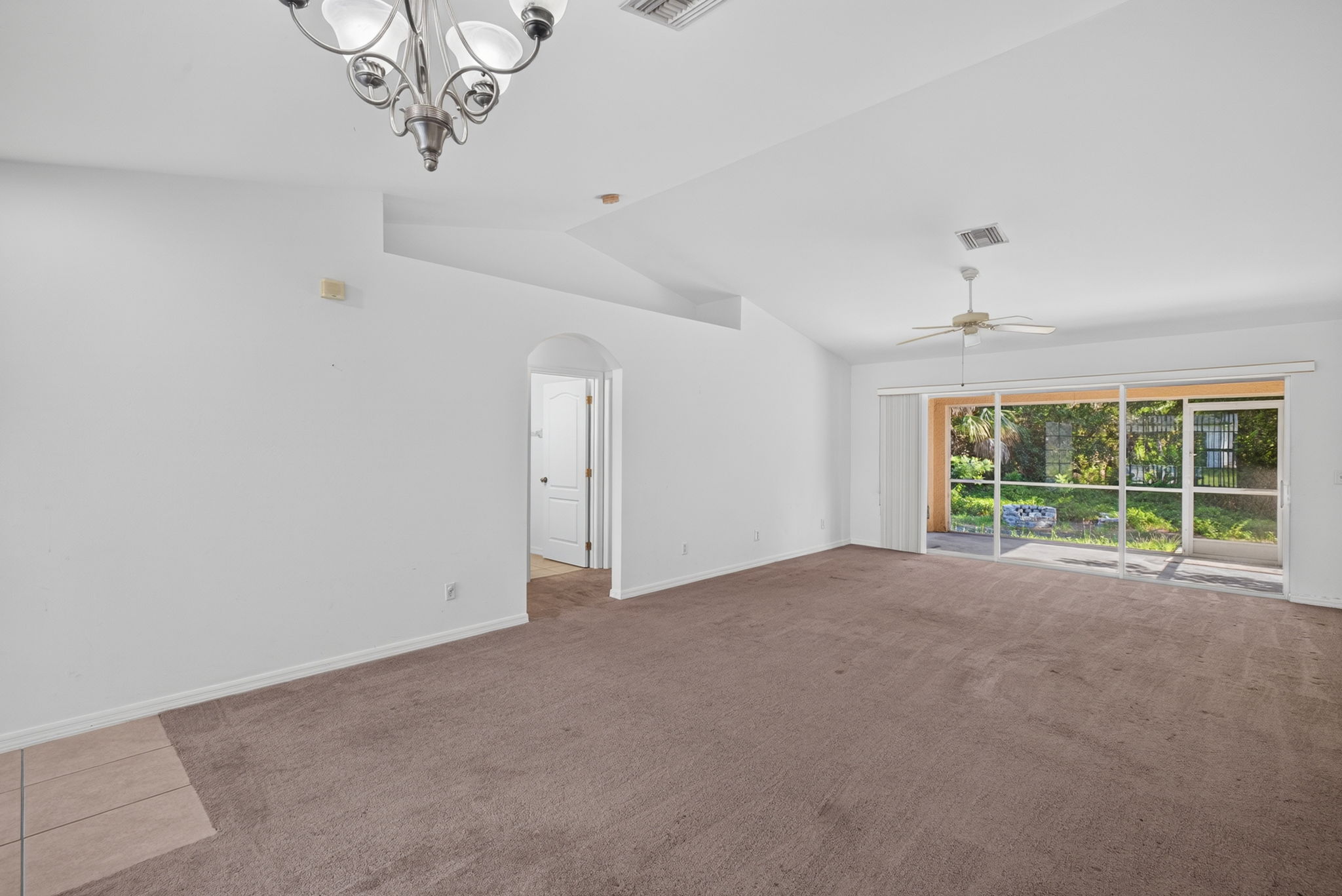 Dining Room 2 of 3