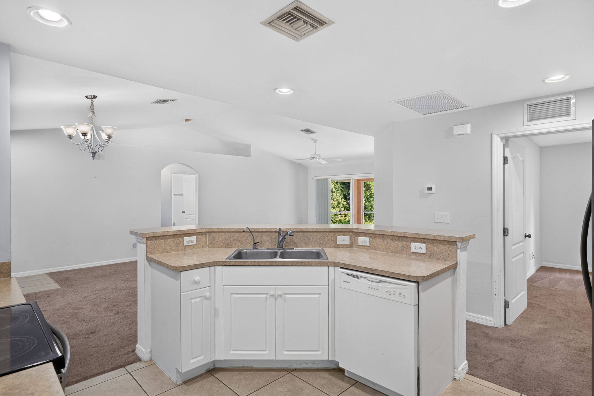 Kitchen 2 of 3