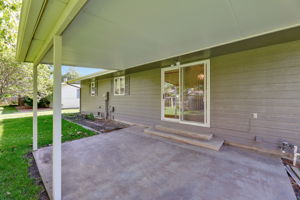  Photo 47
