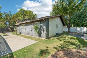 Corona Dr-S0407-030.jpg
