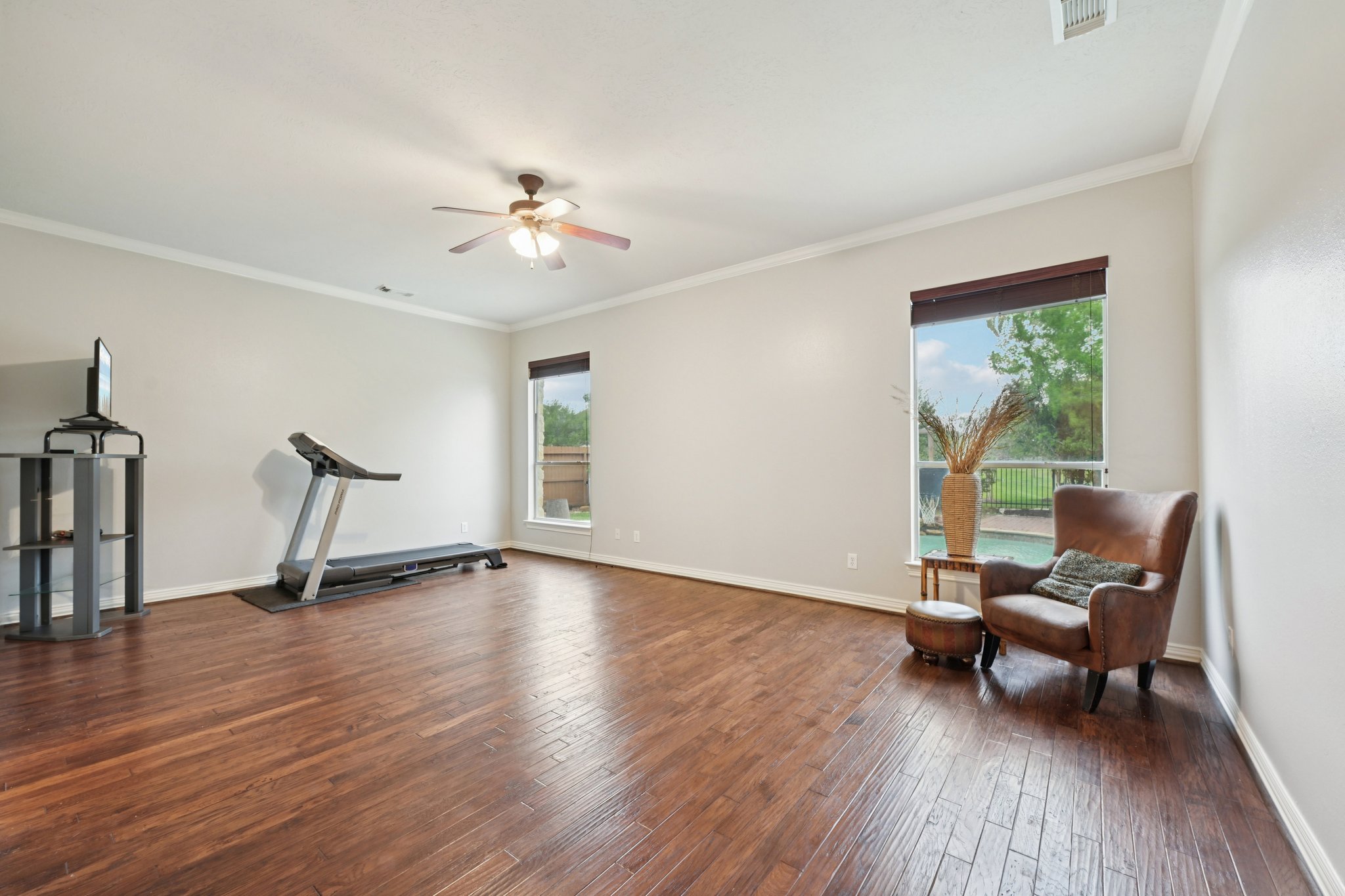 Longhorn Cir-L1804-021.jpg