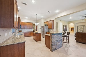 Longhorn Cir-L1804-030.jpg