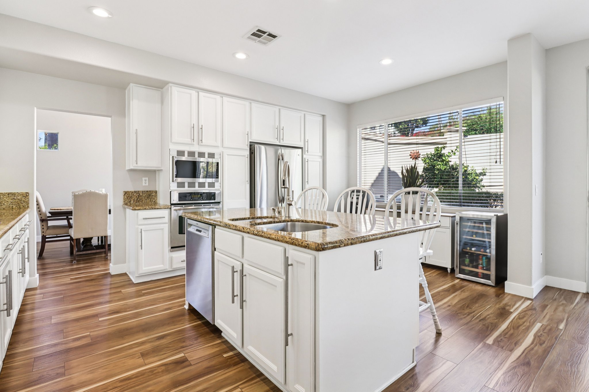 Avenida Valera-S2410-021.jpg