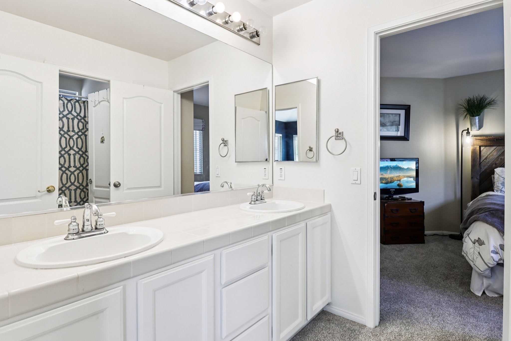 Avenida Valera-S2410-048.jpg