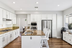 Avenida Valera-S2410-022.jpg