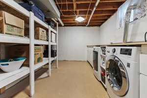  Photo 36
