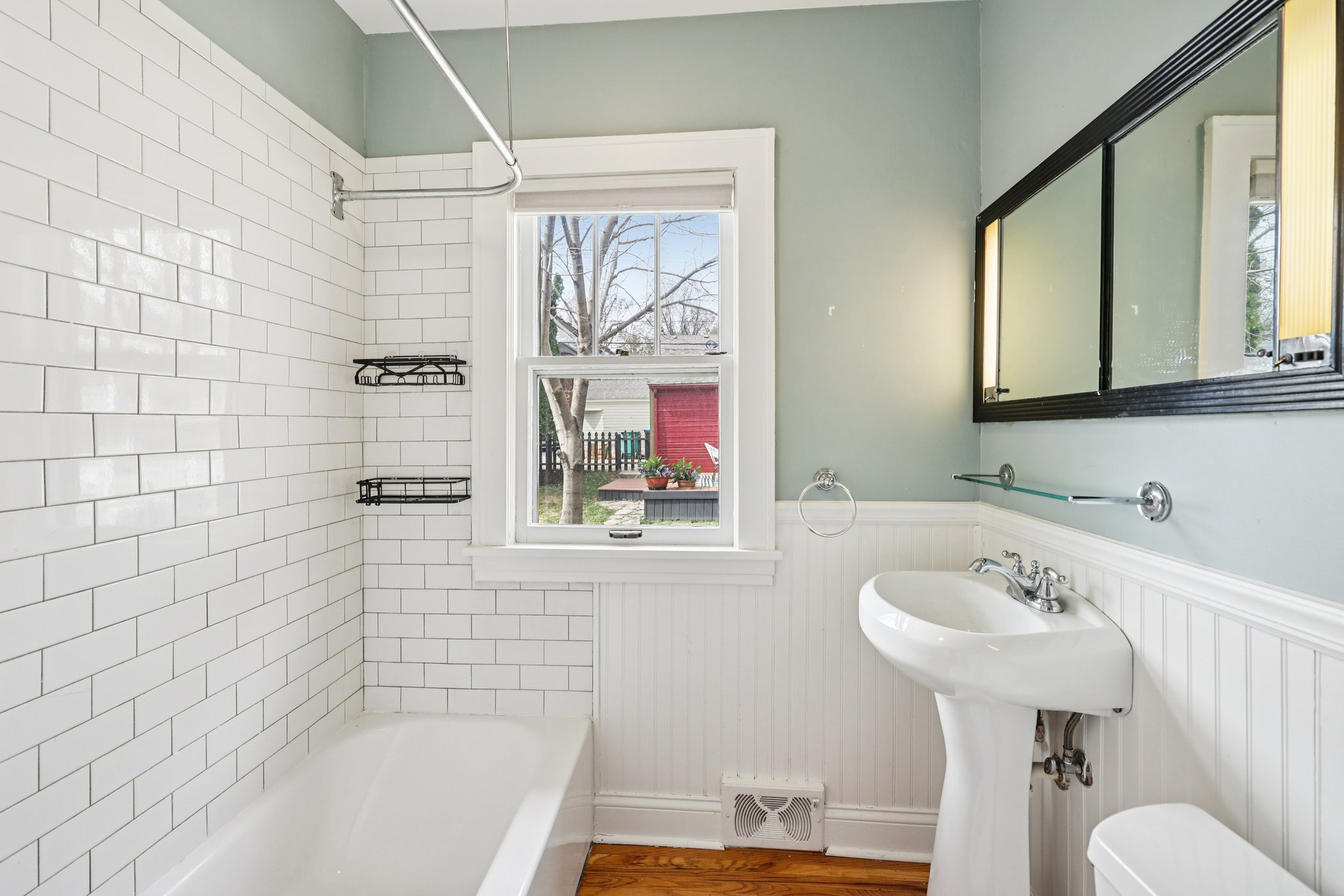 Webster Ave S-S0204-014.jpg