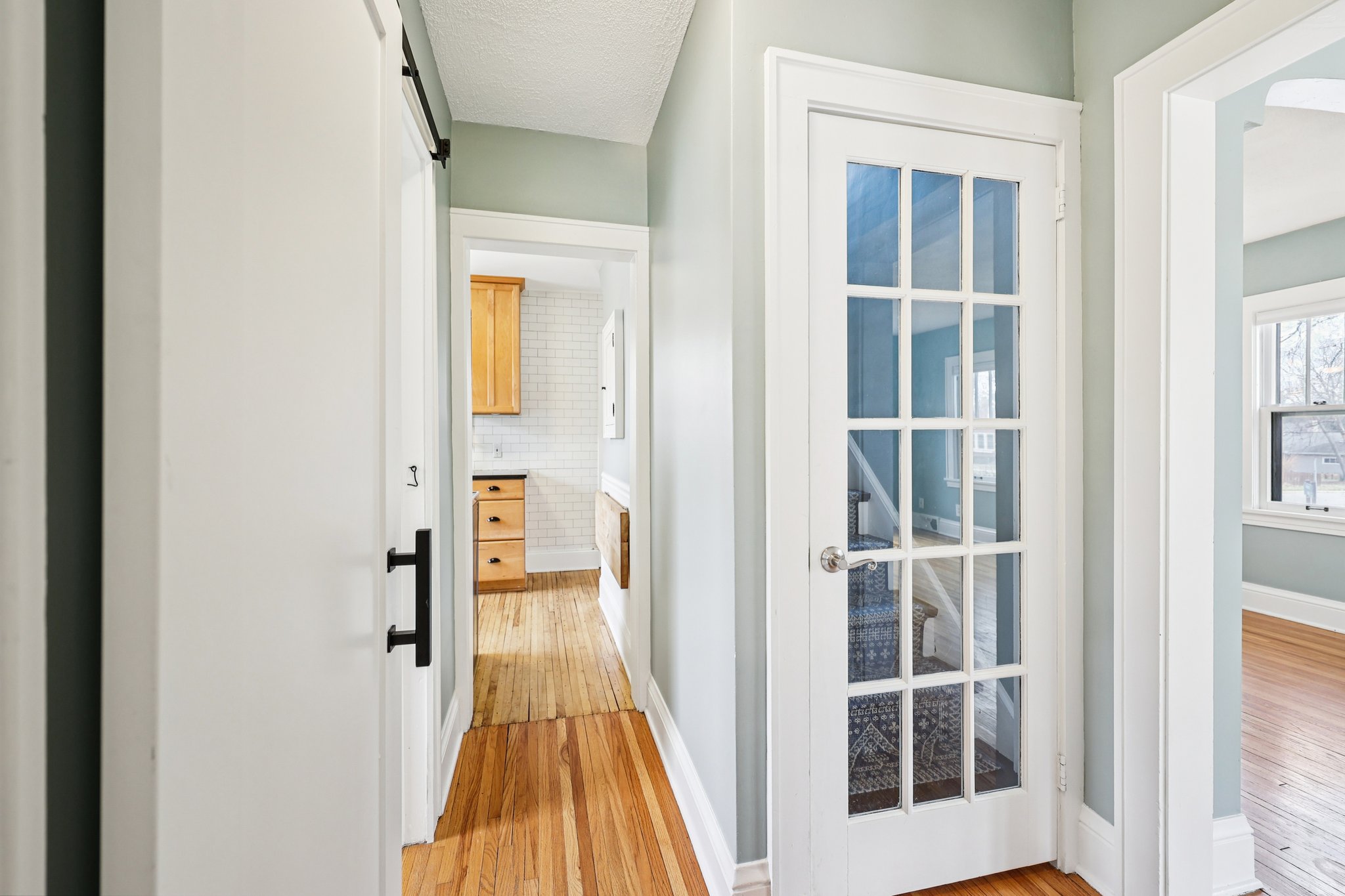 Webster Ave S-S0204-019.jpg