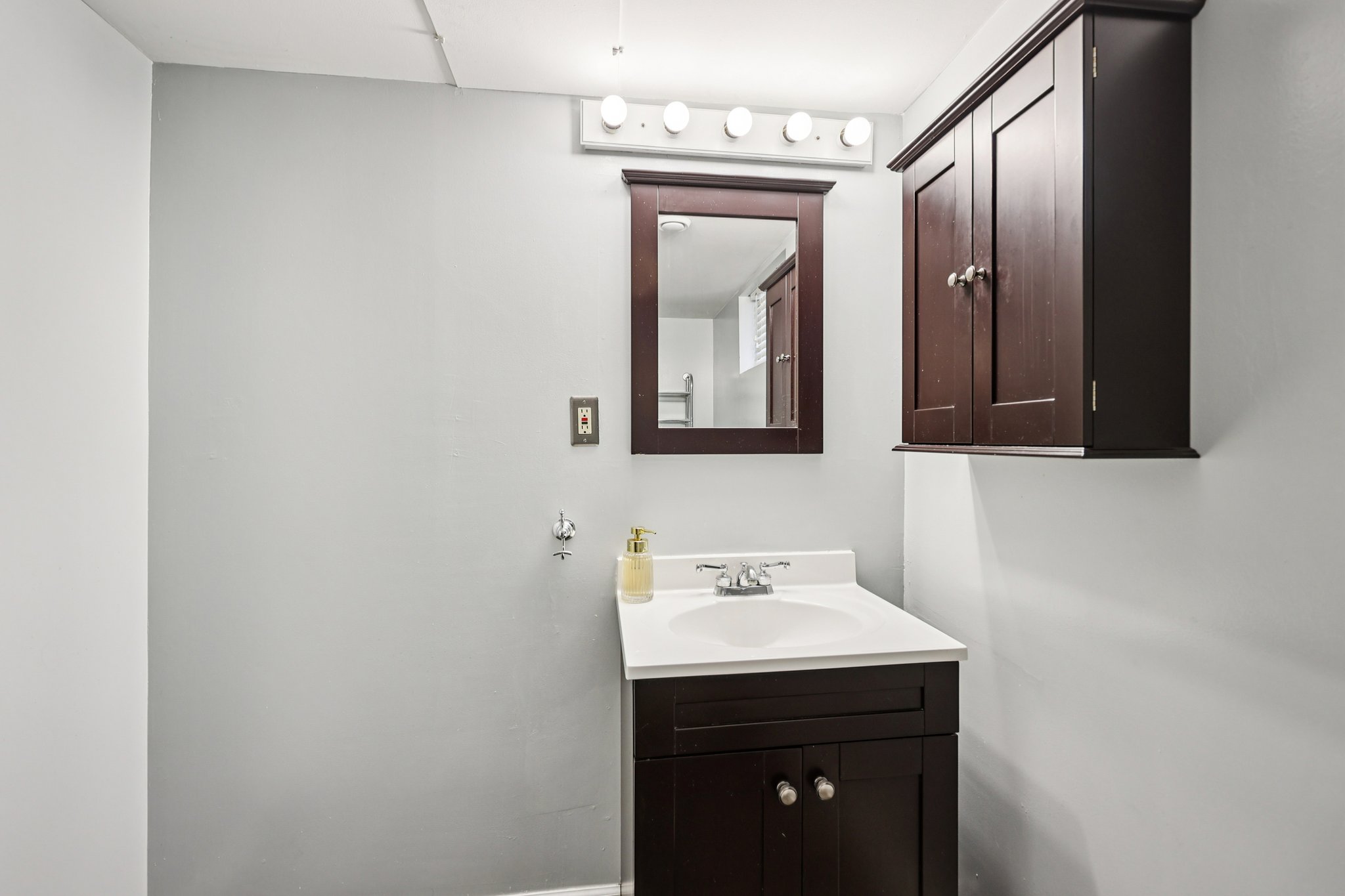 Webster Ave S-S0204-030.jpg