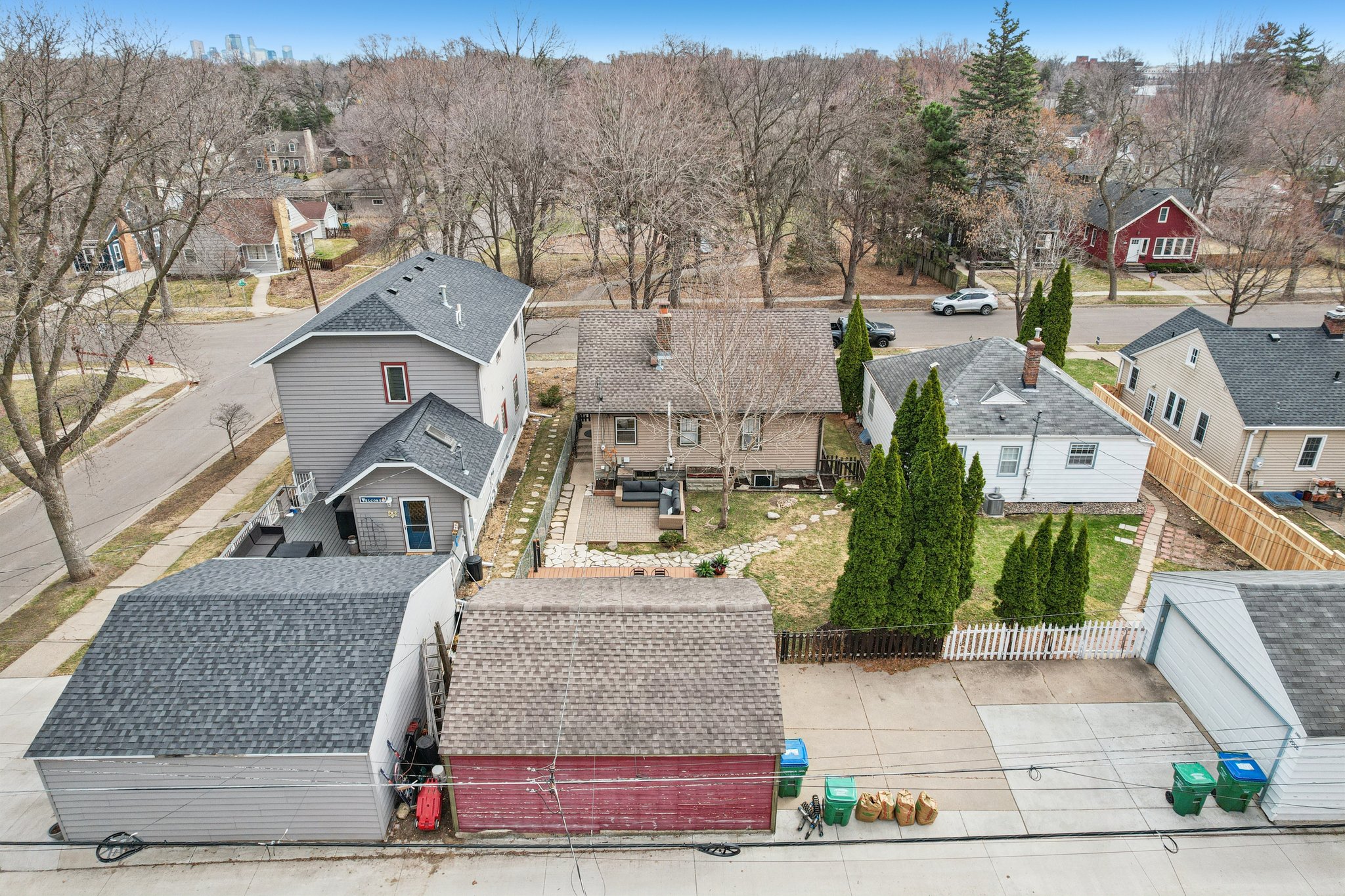 Webster Ave S-S0204-053.jpg