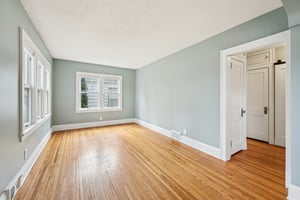 Webster Ave S-S0204-006.jpg