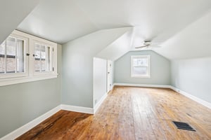 Webster Ave S-S0204-021.jpg