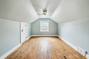 Webster Ave S-S0204-022.jpg