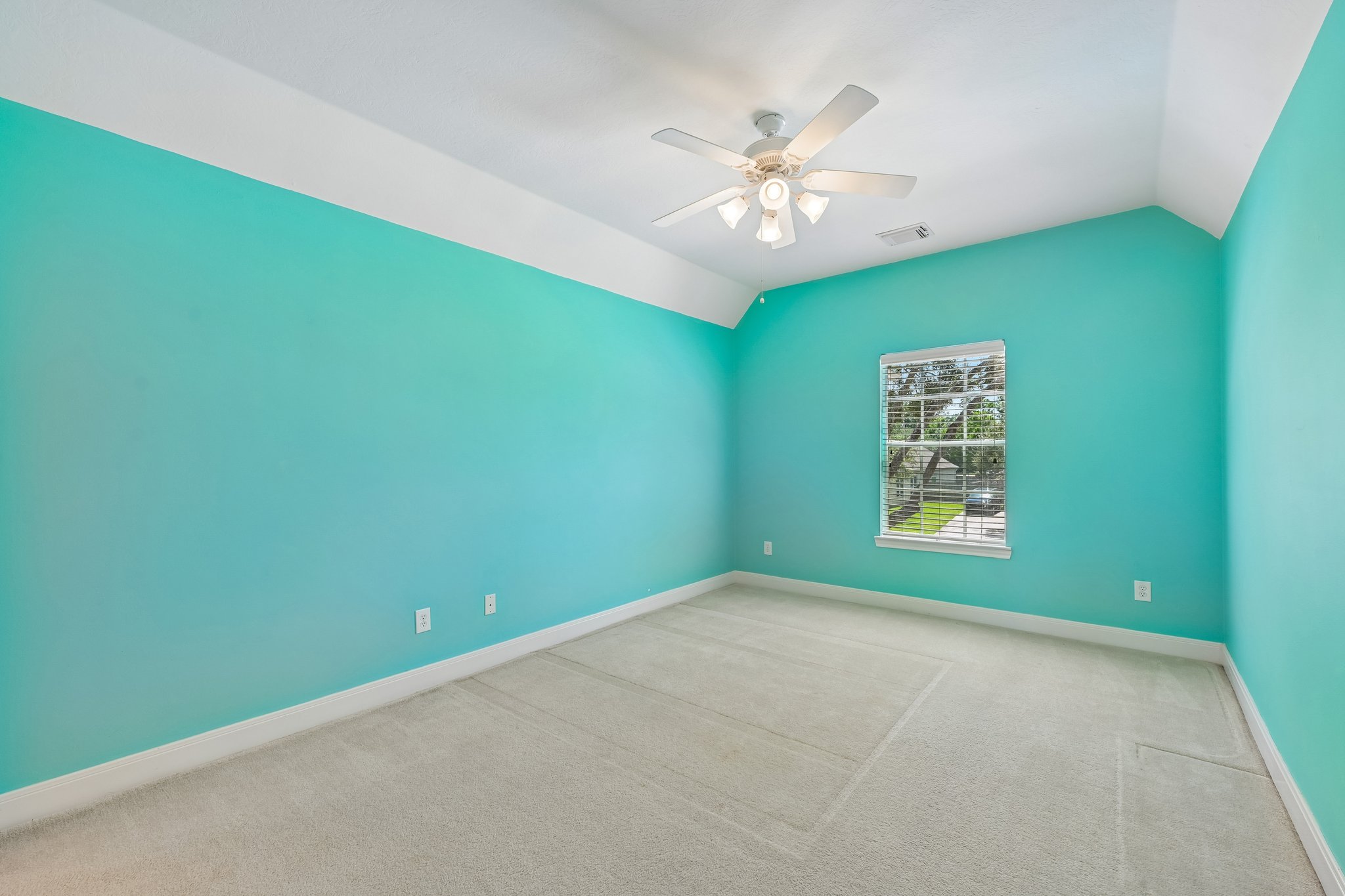 Harvest Hill Dr-S2107-037.jpg