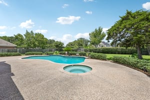 Harvest Hill Dr-S2107-046.jpg