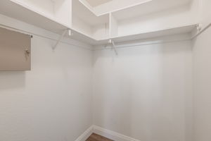  Photo 34