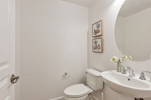  Photo 37