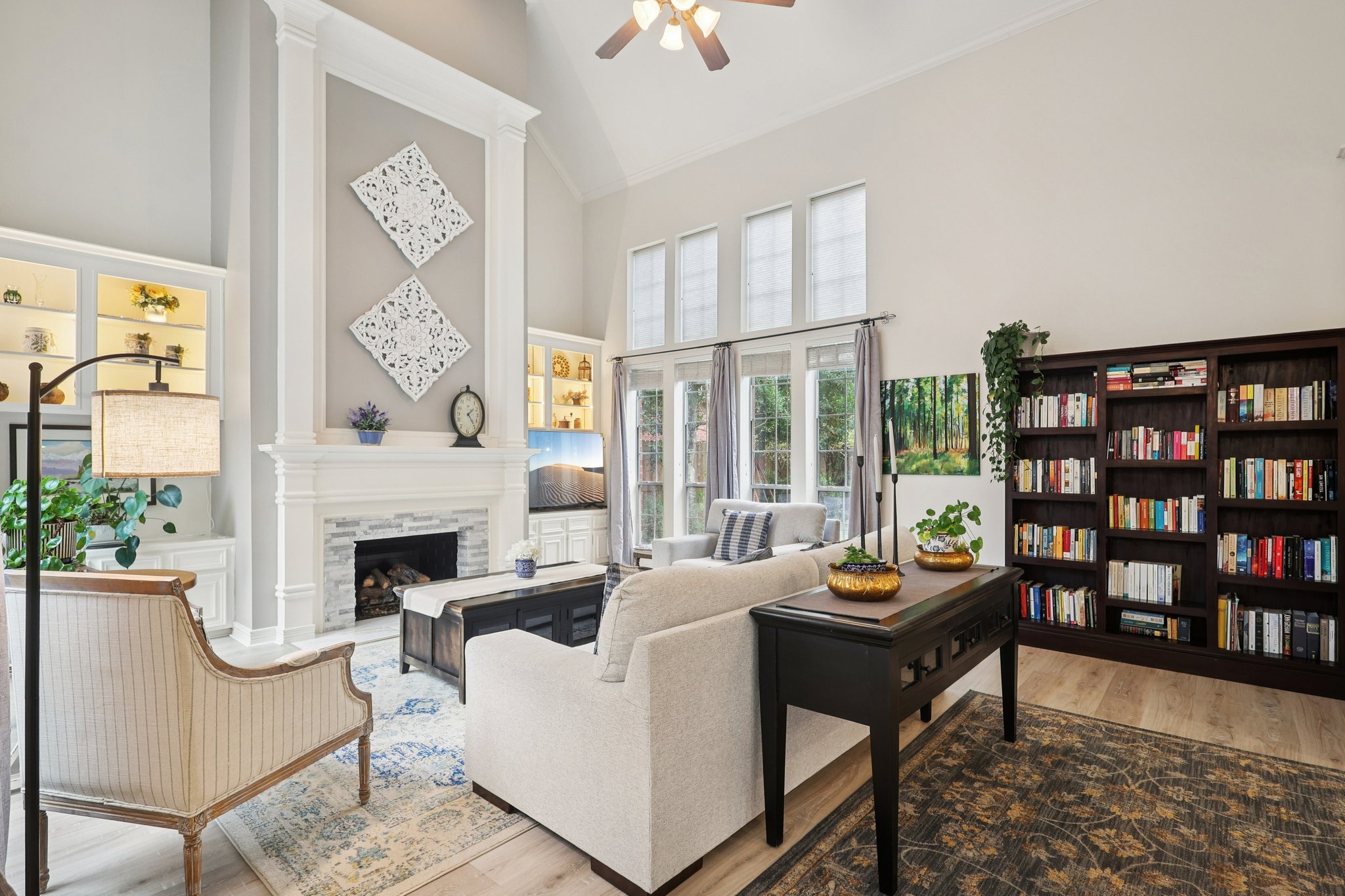 Amy Shores Ct-S2101-004.jpg