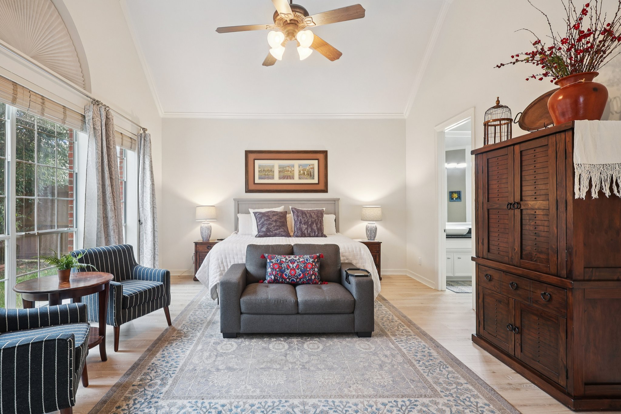 Amy Shores Ct-S2101-007.jpg