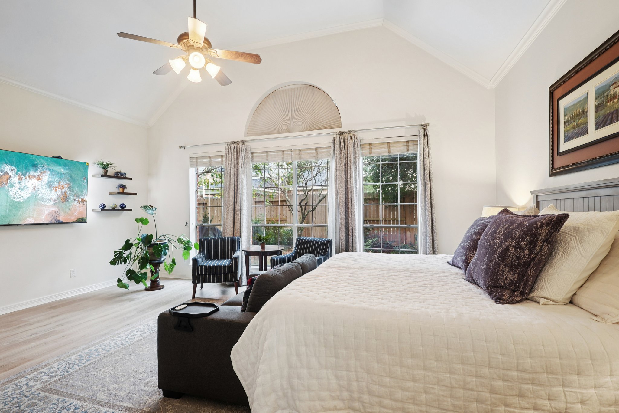 Amy Shores Ct-S2101-029.jpg